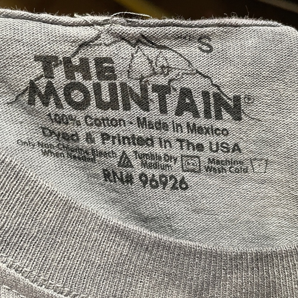 The Mountain Superhero Shirt Size Small - Picture 5 of 5